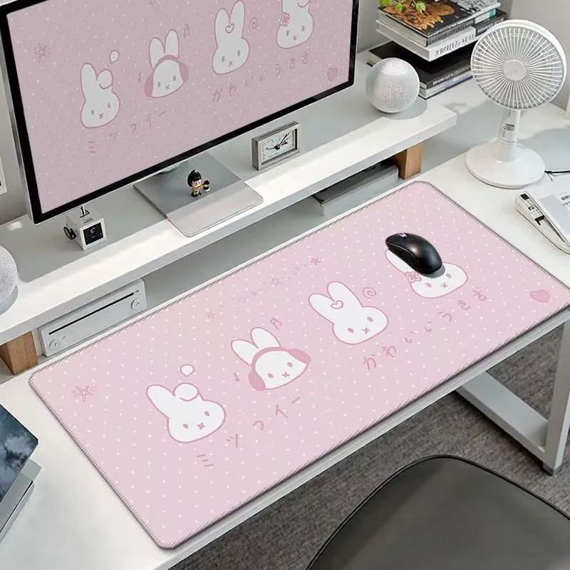 Mouse Pad Grande Fofo do Coelh - Gaming Keyboard Nearby avaliação e preço